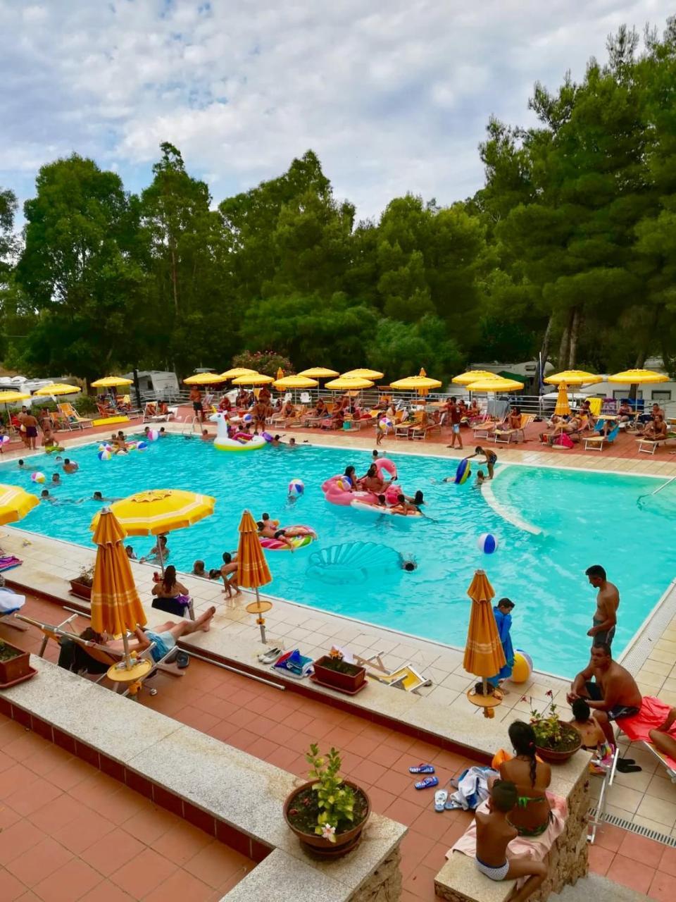 Villaggio Camping Golfo Di Arzachena Cannigione Exterior foto